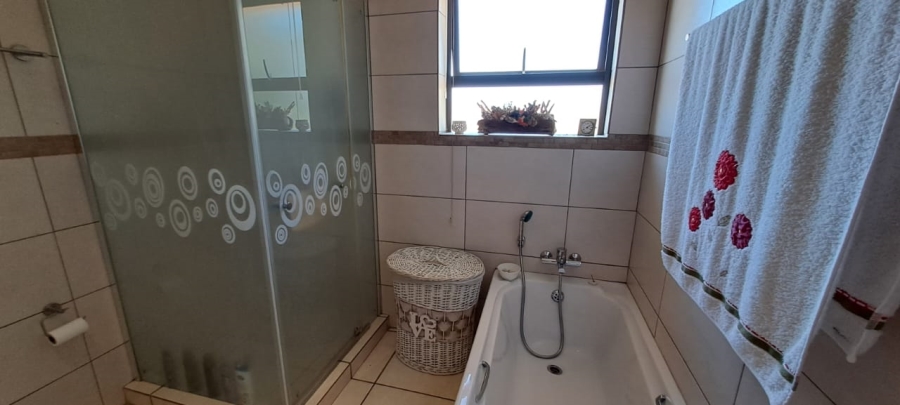 To Let 3 Bedroom Property for Rent in Panorama Free State